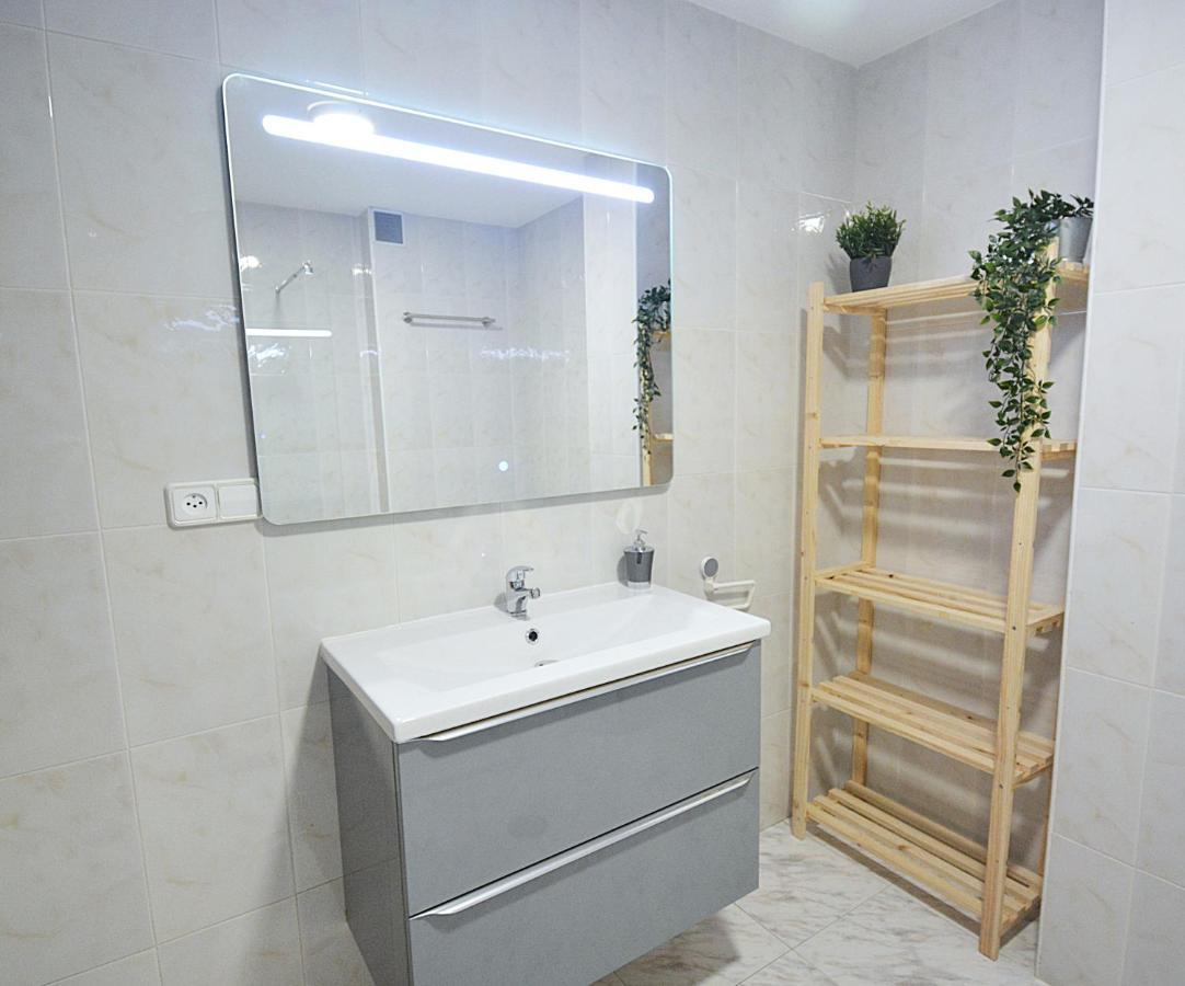 Apartamento En Fefinanes, 坎巴多斯 外观 照片