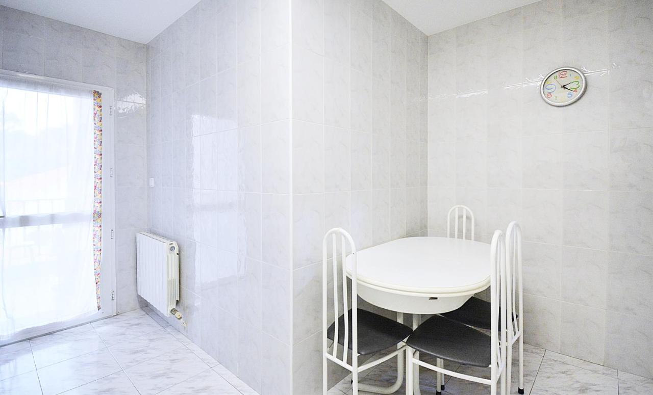 Apartamento En Fefinanes, 坎巴多斯 外观 照片